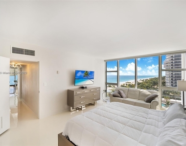 10275 Collins Ave - Photo Thumbnail 7