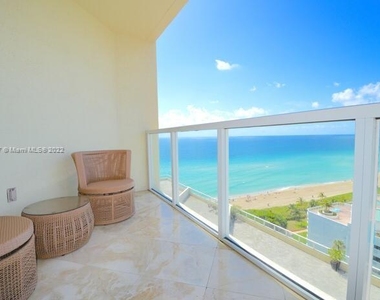 16699 Collins Ave - Photo Thumbnail 1