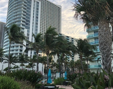 3901 S Ocean Dr - Photo Thumbnail 31