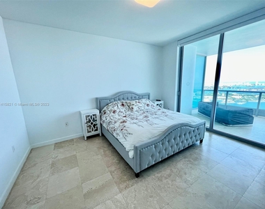 900 Biscayne Blvd - Photo Thumbnail 10