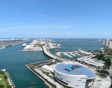 900 Biscayne Blvd - Photo Thumbnail 0