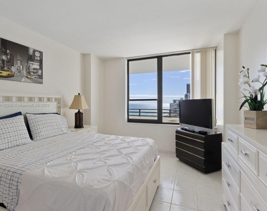 3505 S Ocean Dr - Photo Thumbnail 13