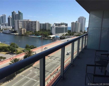 2602 E Hallandale Beach Blvd - Photo Thumbnail 10