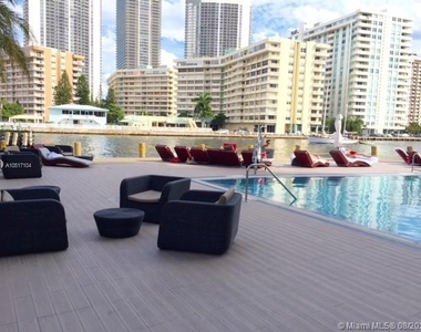 2602 E Hallandale Beach Blvd - Photo Thumbnail 22