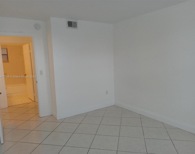 13020 Sw 92nd Ave - Photo Thumbnail 22