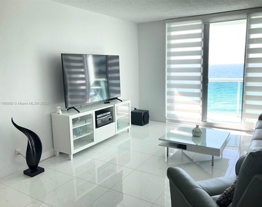 3901 S Ocean Dr - Photo Thumbnail 3