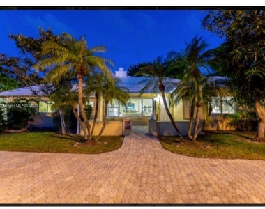 1506 Seabreeze Blvd - Photo Thumbnail 0