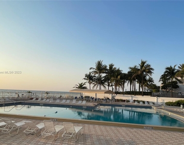 3505 S Ocean Dr - Photo Thumbnail 24