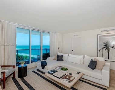 2301 Collins Ave - Photo Thumbnail 2