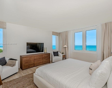 2301 Collins Ave - Photo Thumbnail 12