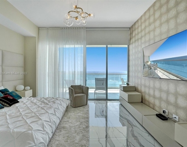 18501 Collins Ave - Photo Thumbnail 30