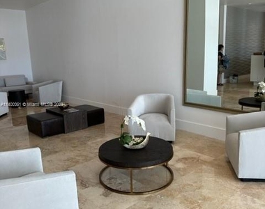 2201 S Ocean Dr - Photo Thumbnail 6