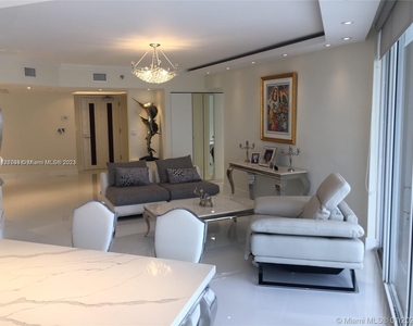 16485 Collins Ave - Photo Thumbnail 6