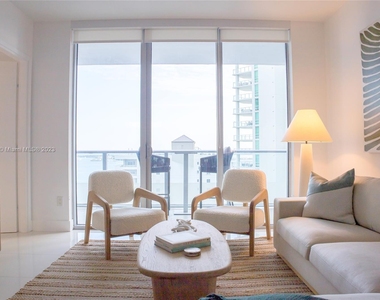 1300 Brickell Bay Dr - Photo Thumbnail 0