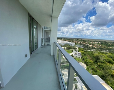 2000 Metropica Way - Photo Thumbnail 10