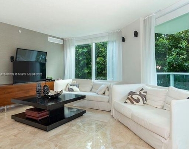 200 Sunny Isles Blvd - Photo Thumbnail 34