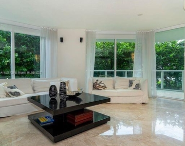 200 Sunny Isles Blvd - Photo Thumbnail 22