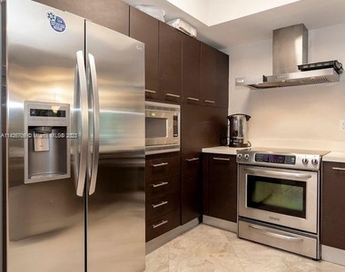 200 Sunny Isles Blvd - Photo Thumbnail 28