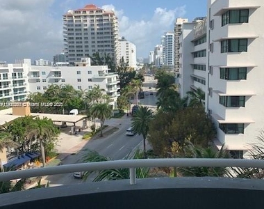 6301 Collins Ave - Photo Thumbnail 31