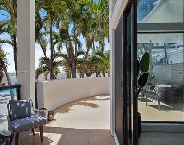 6345 Collins Ave - Photo Thumbnail 1