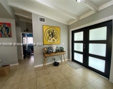 2430 Andros Ln - Photo Thumbnail 24