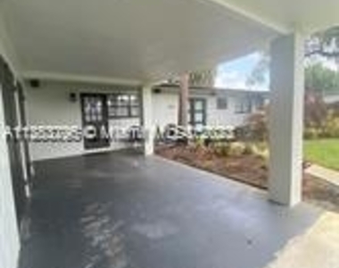 2430 Andros Ln - Photo Thumbnail 38