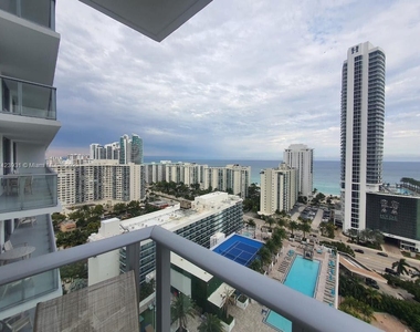 4010 S Ocean Dr - Photo Thumbnail 1