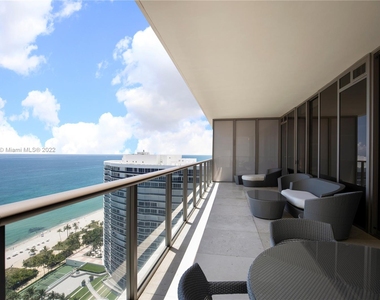 9701 Collins Ave - Photo Thumbnail 7