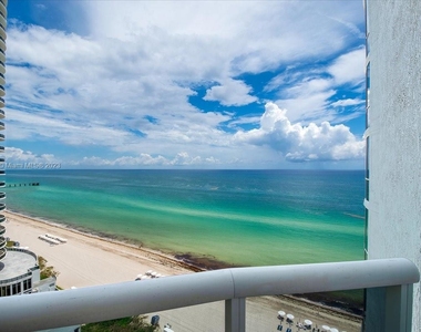 15811 Collins Ave - Photo Thumbnail 1