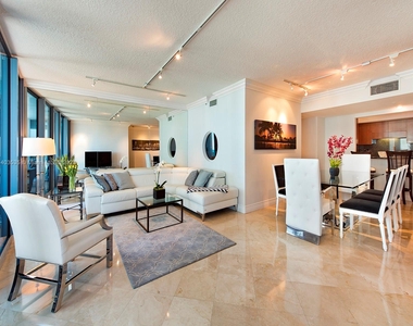 1500 Ocean Dr - Photo Thumbnail 6