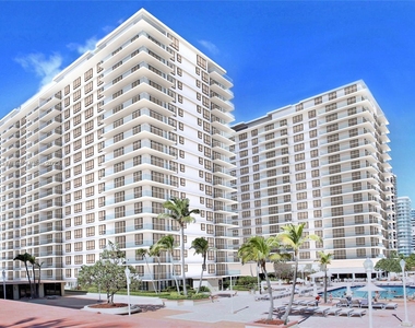 9801 Collins Ave - Photo Thumbnail 16