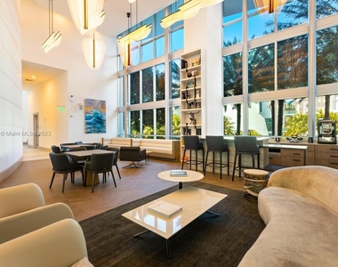 5959 Collins Ave - Photo Thumbnail 45