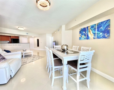 16699 Collins Ave - Photo Thumbnail 35