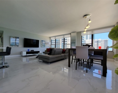 3505 S Ocean Dr - Photo Thumbnail 3