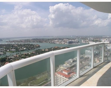 6365 Collins Ave - Photo Thumbnail 8