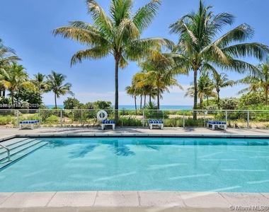 9401 Collins Ave - Photo Thumbnail 21