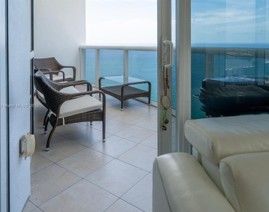 18201 Collins Ave - Photo Thumbnail 49