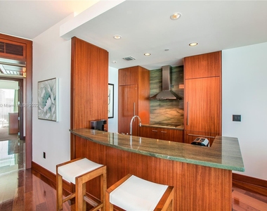 10295 Collins Ave - Photo Thumbnail 7