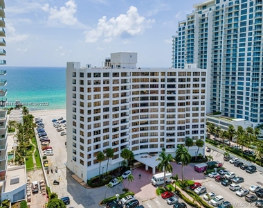 3505 S Ocean Dr - Photo Thumbnail 24