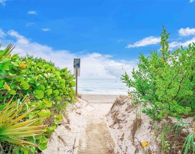 611 Ocean Dr - Photo Thumbnail 26