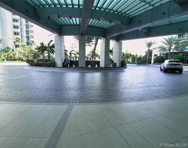 10295 Collins Ave - Photo Thumbnail 42