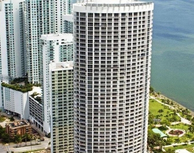 1750 N Bayshore Dr - Photo Thumbnail 34