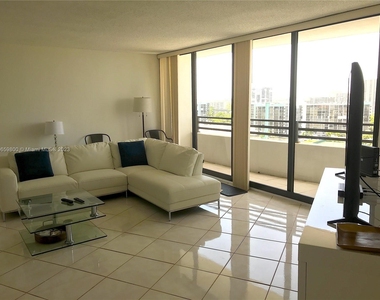 3505 S Ocean Dr - Photo Thumbnail 3