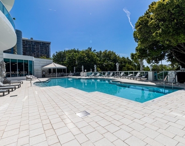 2127 Brickell Av - Photo Thumbnail 46