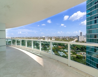 2127 Brickell Av - Photo Thumbnail 25