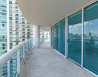 2127 Brickell Av - Photo Thumbnail 27