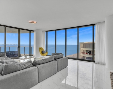 15701 Collins Ave - Photo Thumbnail 5