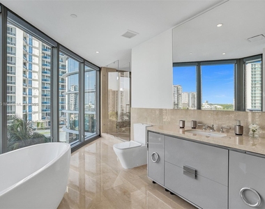 15701 Collins Ave - Photo Thumbnail 45