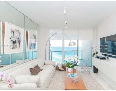 16699 Collins Ave - Photo Thumbnail 18