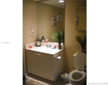 3901 S Ocean Dr - Photo Thumbnail 13